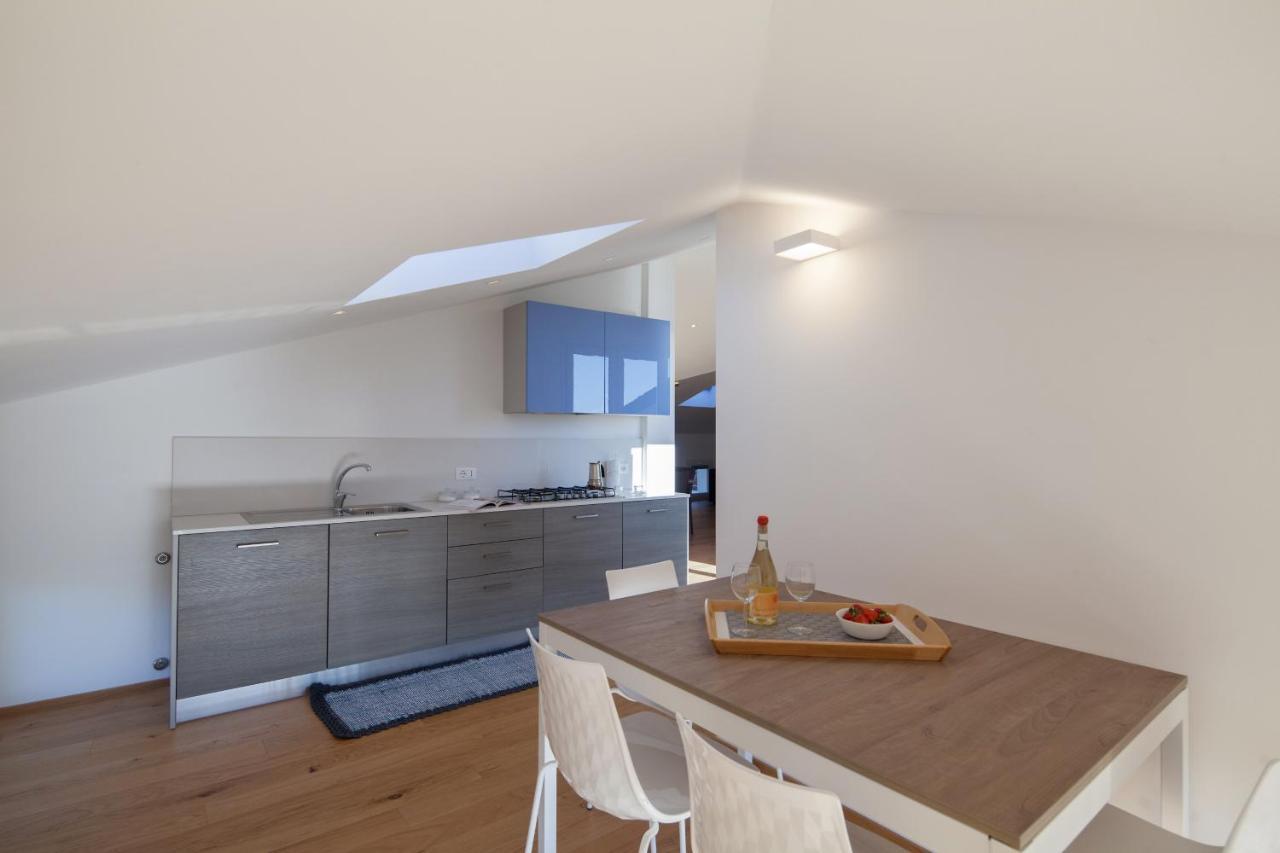Terrazza Blue Line Apartment Tellaro Luaran gambar